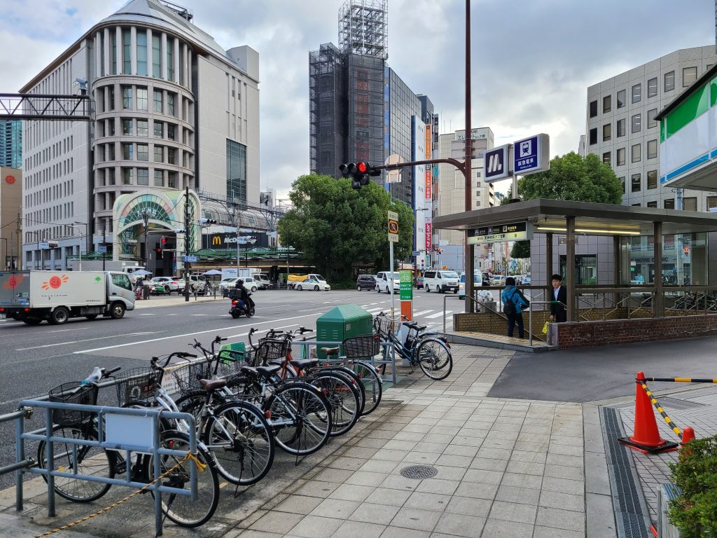 阪急千里線　天神橋筋六丁目駅　入口