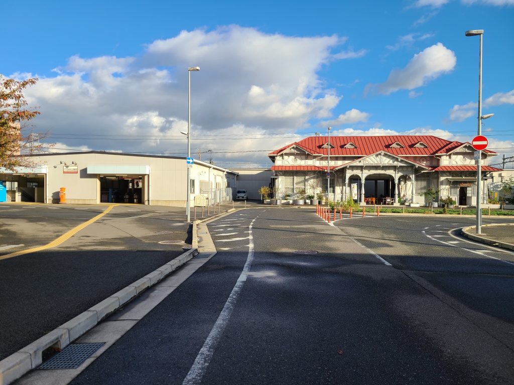 南海電鉄　浜寺公園駅駅舎