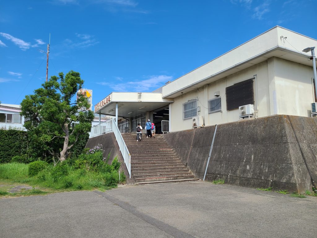 和歌山港駅　駅舎