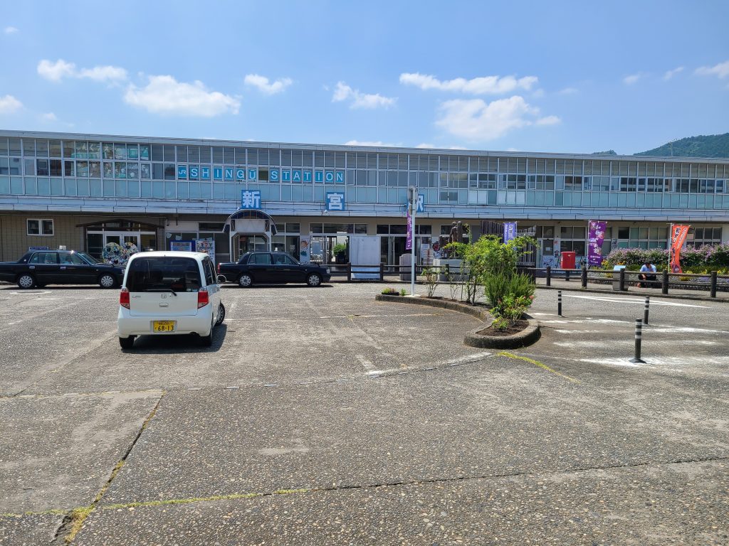 ＪＲ紀勢本線　新宮駅駅舎