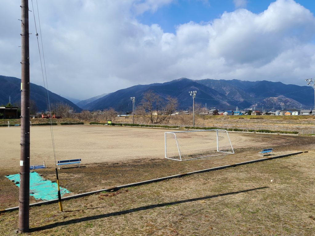 揖斐川河川敷風景