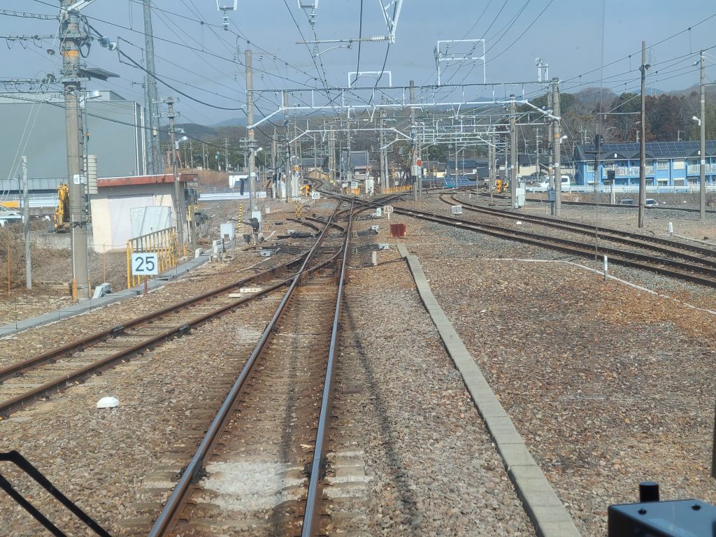 ＪＲ奈良線木津駅構内