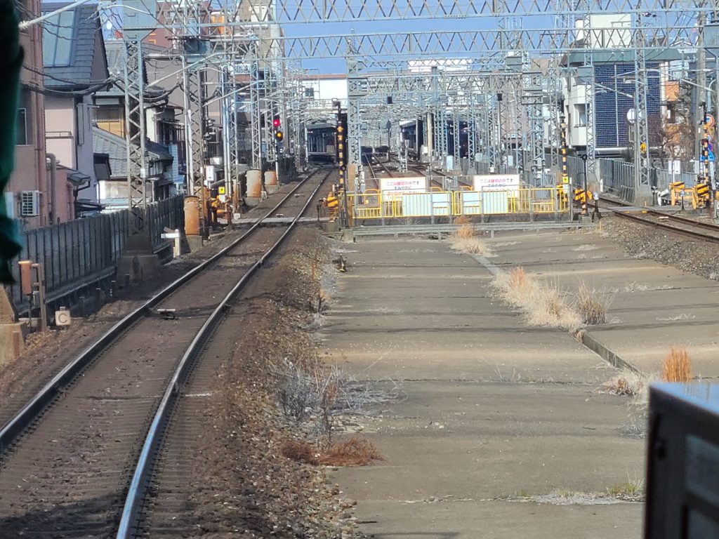 京都市営地下鉄烏丸線・近鉄京都線竹田駅構内