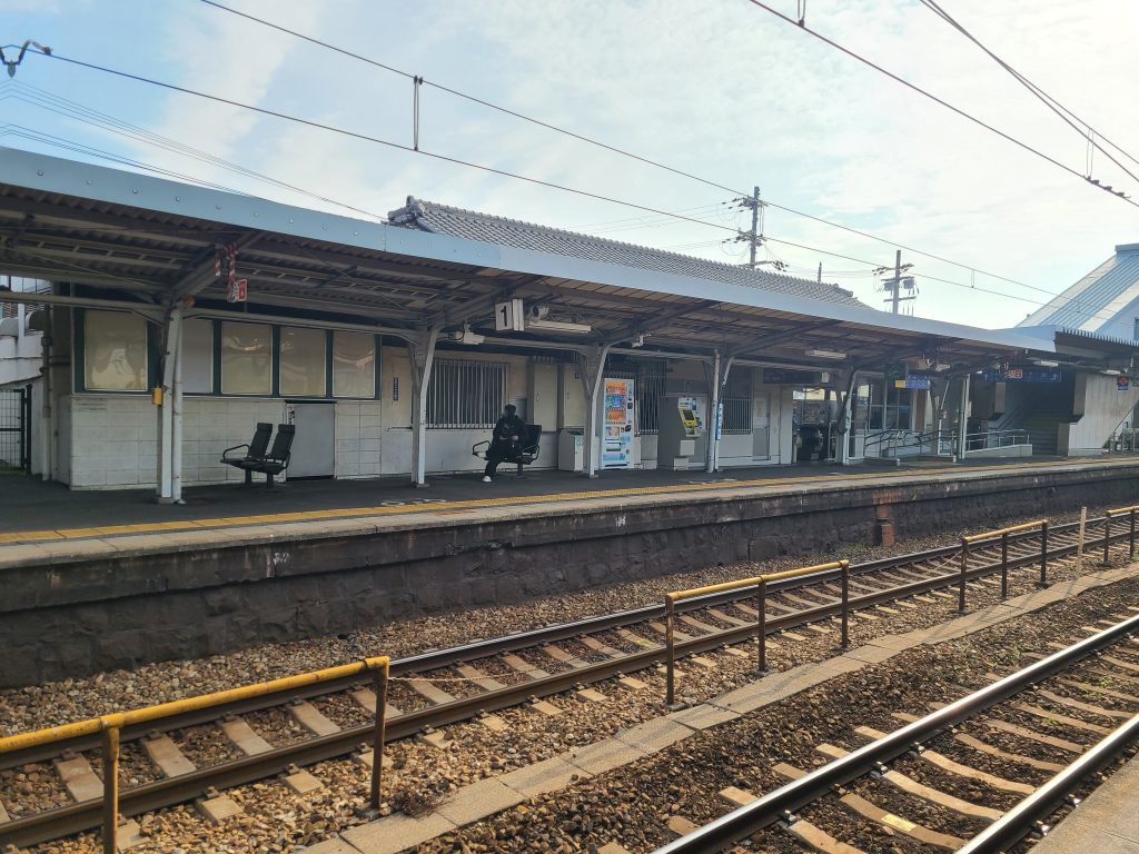 ＪＲ山陽本線上郡駅ホーム