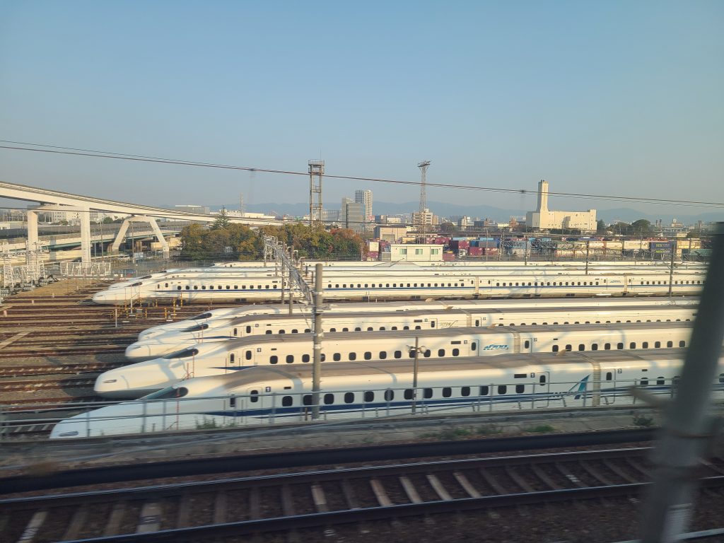 東海道新幹線鳥飼車庫①