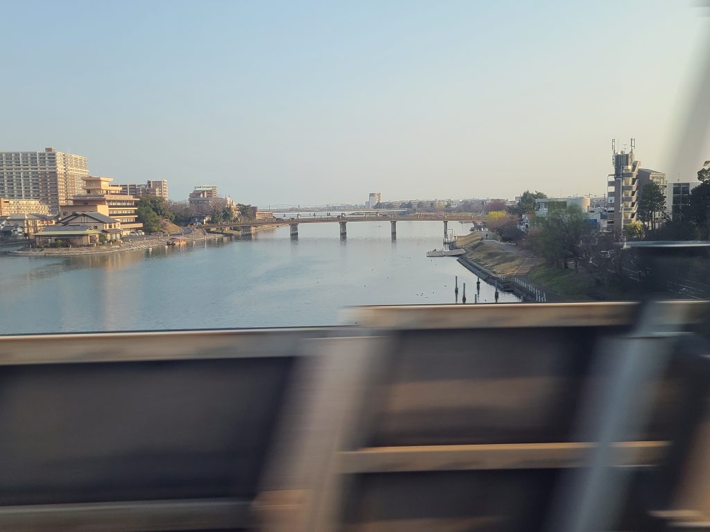 東海道新幹線　瀬田川付近車窓