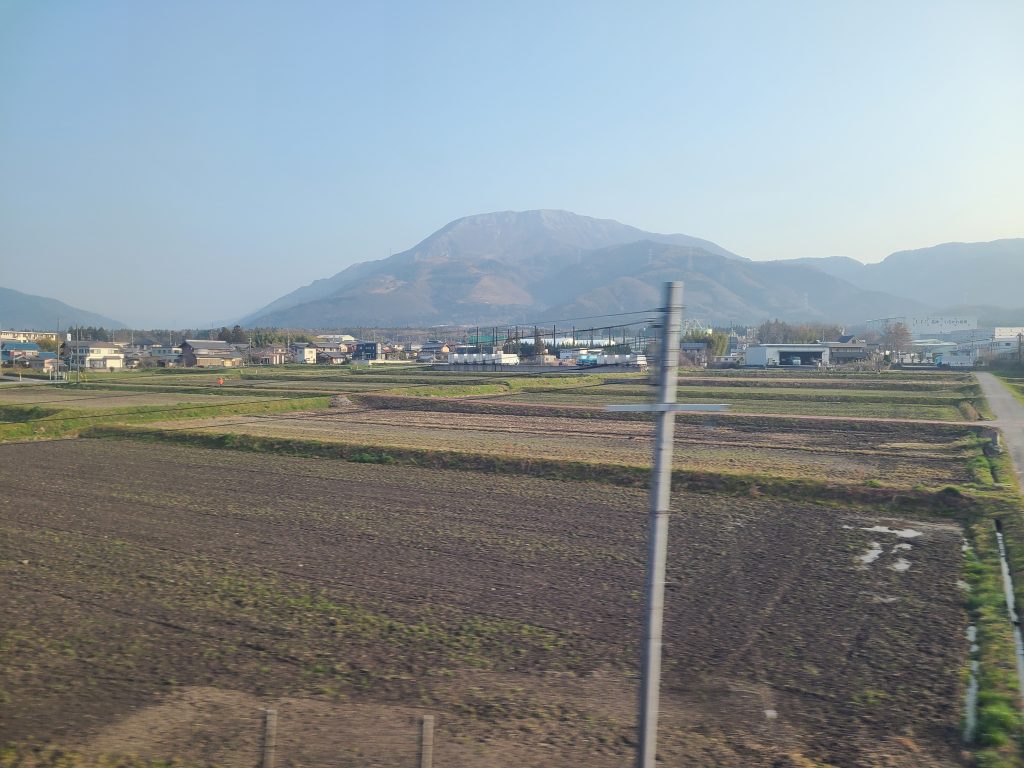 東海道新幹線（米原ー岐阜羽島間車窓）伊吹山