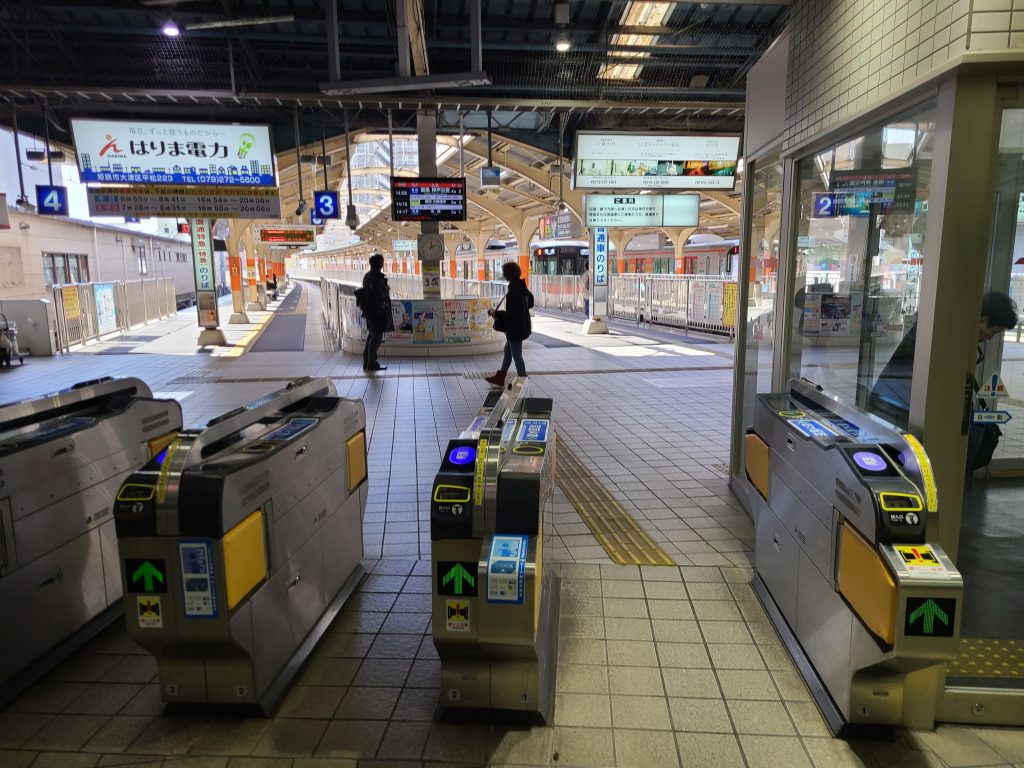 山陽姫路駅改札からみた構内