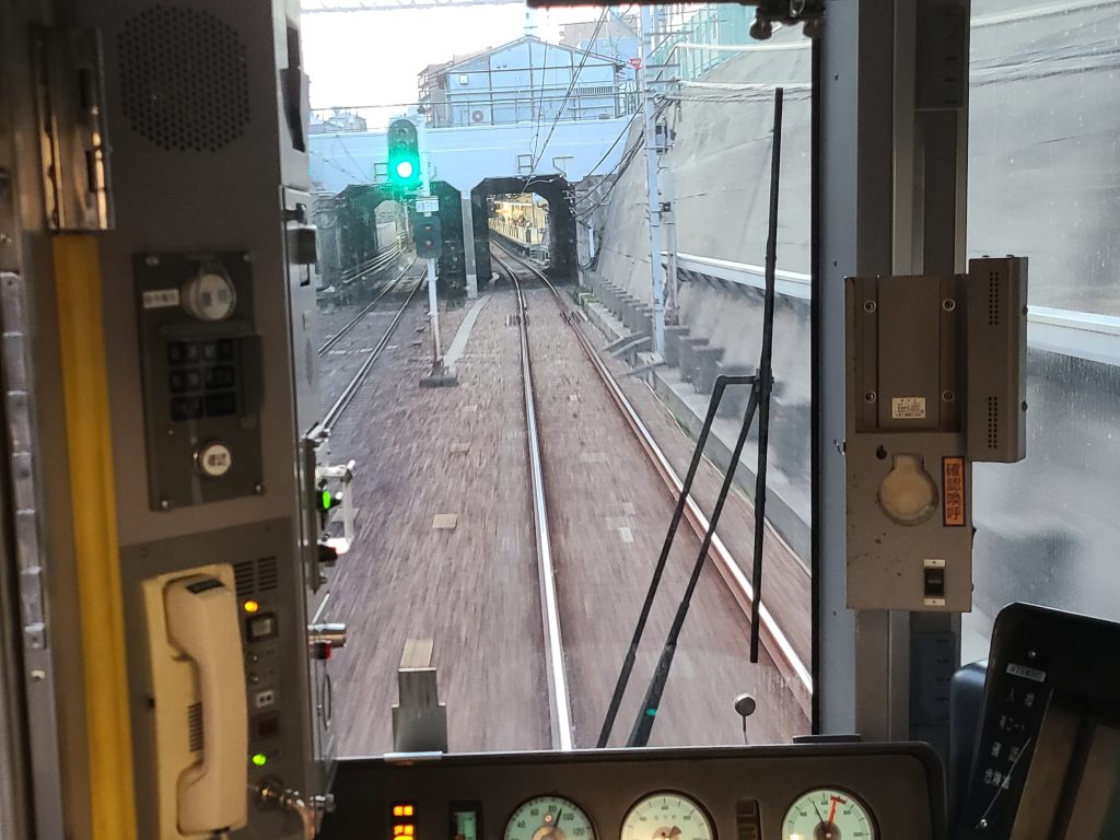 阪神本線岩屋駅付近の車窓