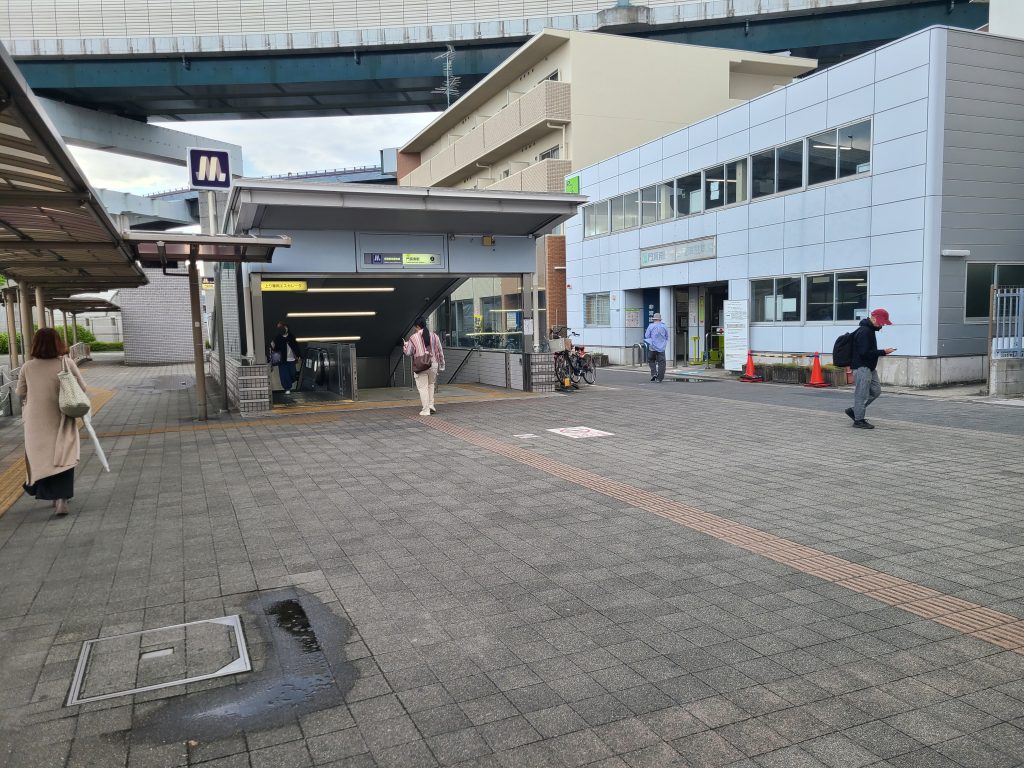 長堀鶴見緑地線門真南駅入口