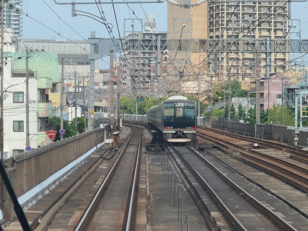 ＪＲ神戸線六甲道ー住吉間の車窓