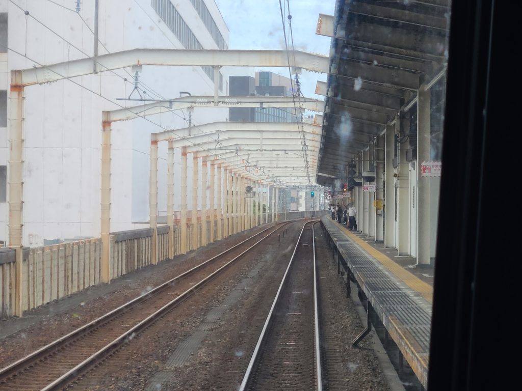 ＪＲ東海道本線静岡駅構内車窓