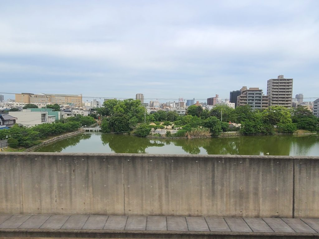 JR阪和線(美章園-南田辺間)の車窓