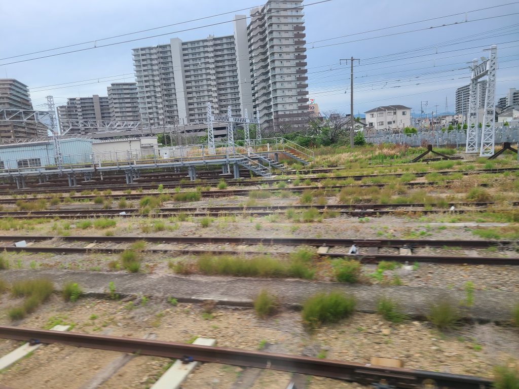 JR阪和線鳳車庫
