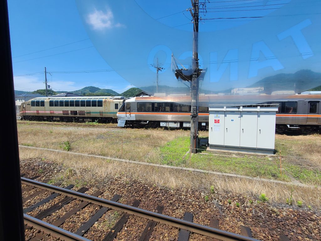 北近畿タンゴ鉄道車庫写真