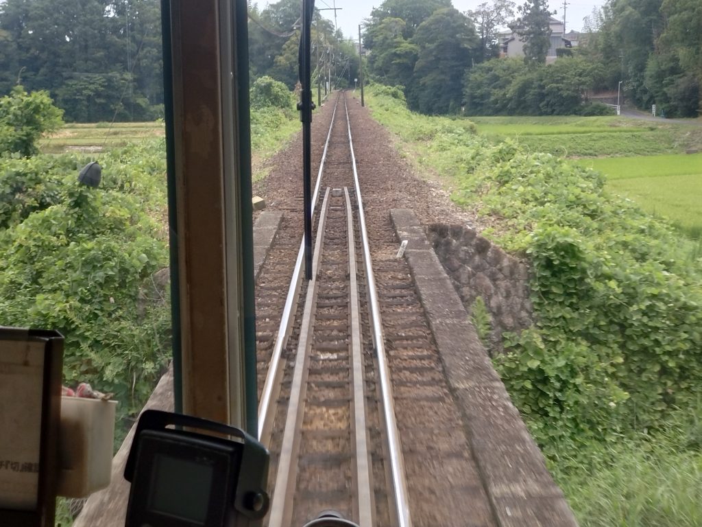 三岐鉄道北勢線楚原ー麻生田間めがね橋車窓