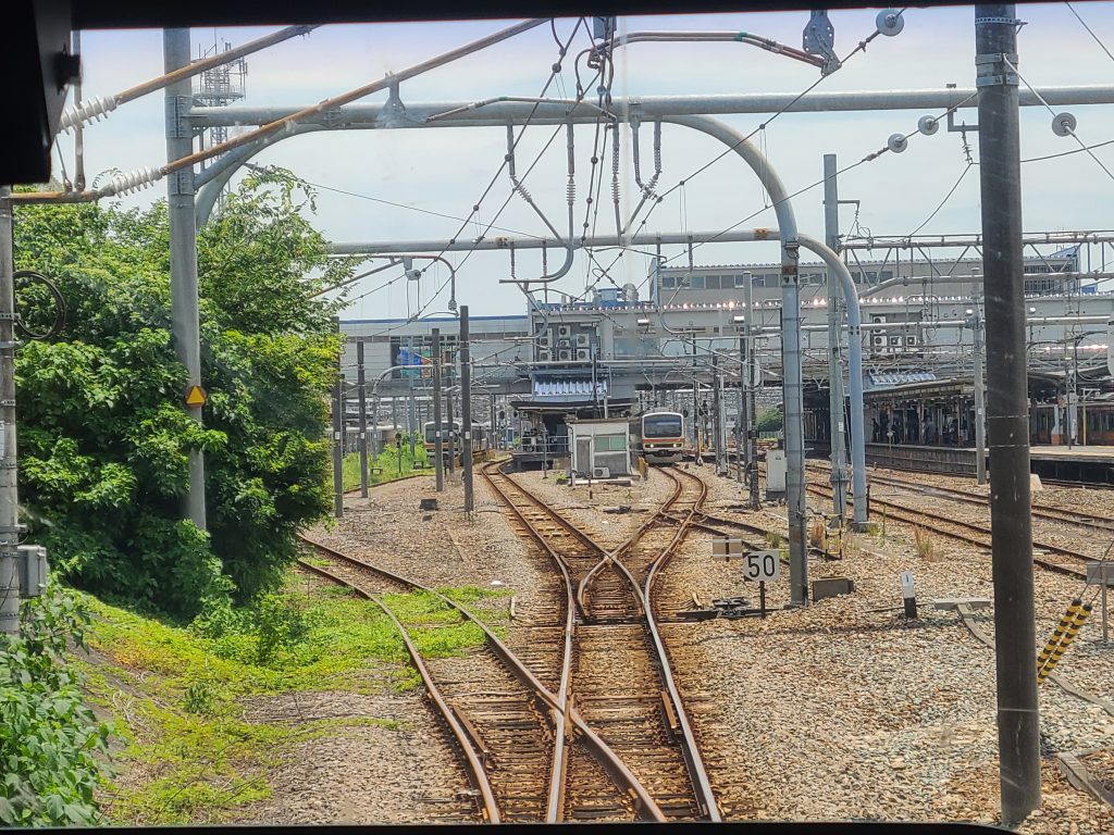 ＪＲ八高線　拝島駅構内