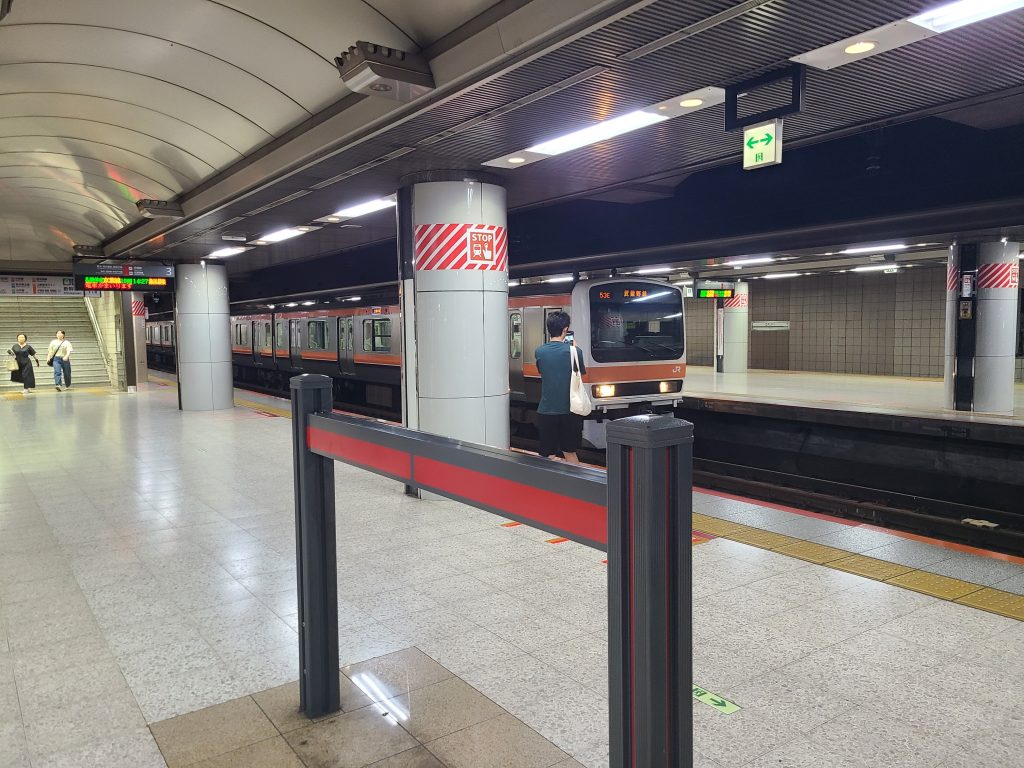 京葉線東京駅ホーム