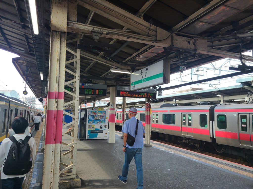 京葉線・外房線・内房線の蘇我駅