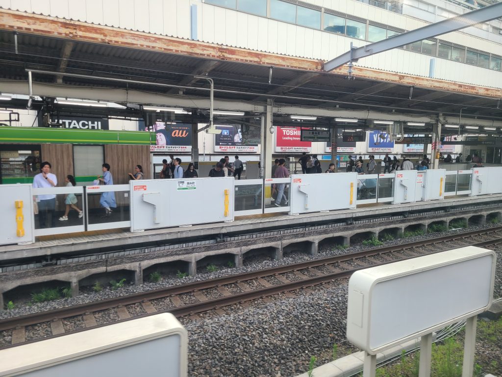 ＪＲ総武線錦糸町駅ホーム