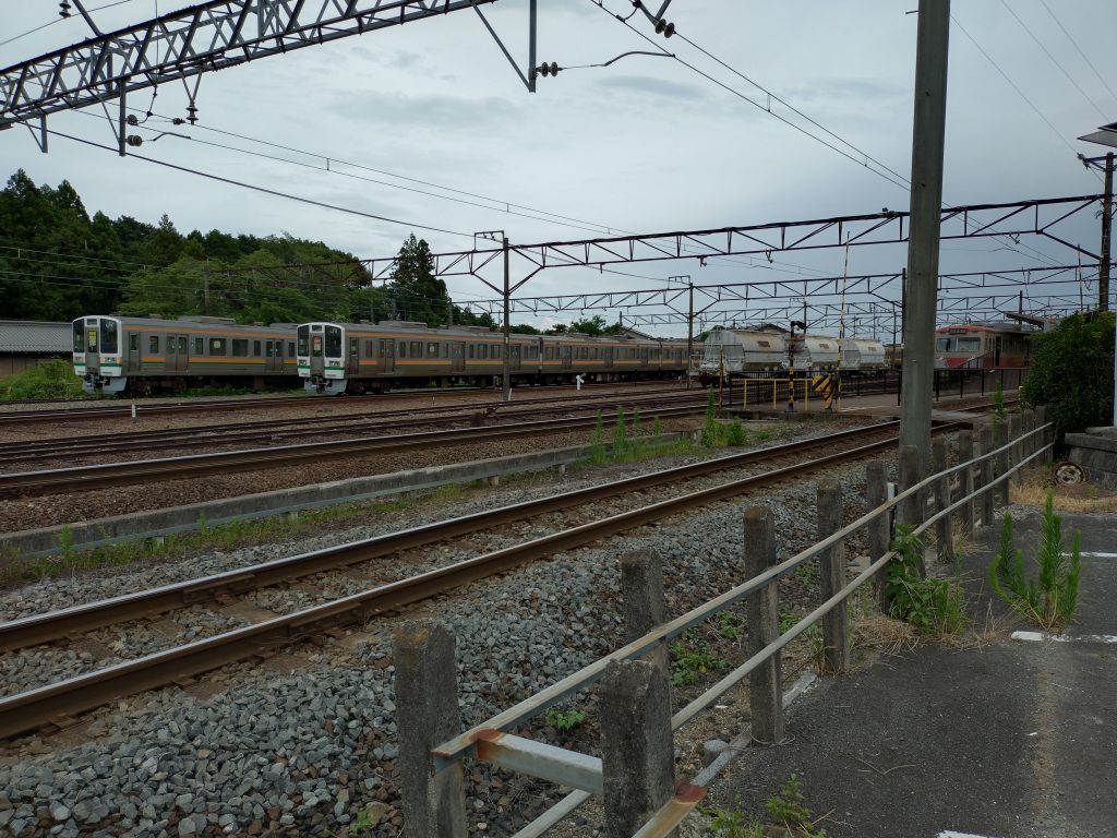 三岐鉄道三岐線伊勢治田駅構内