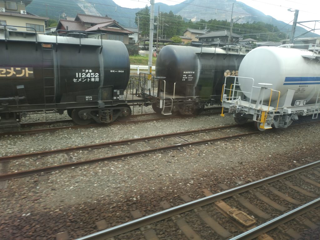 三岐鉄道三岐線東藤原駅構内のタキ車