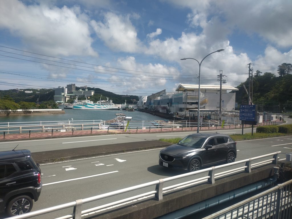 近鉄志摩線 中ノ郷駅付近の車窓