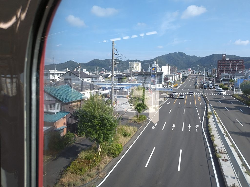 名鉄各務原線細畑付近の車窓