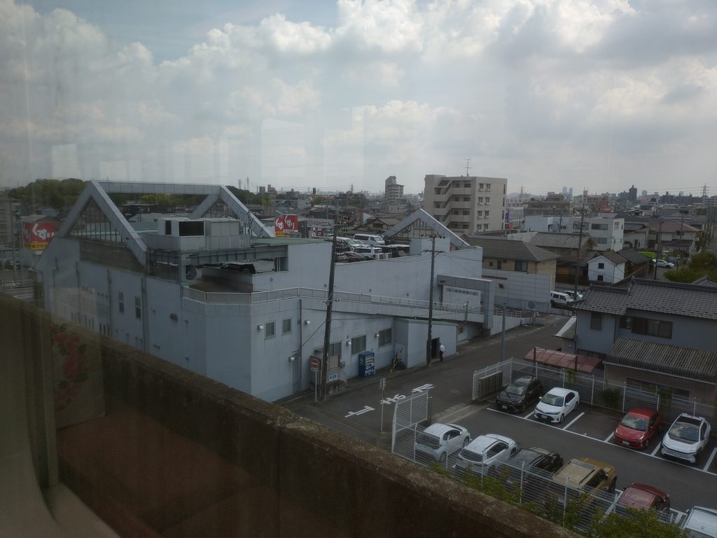 城北線味美駅付近車窓