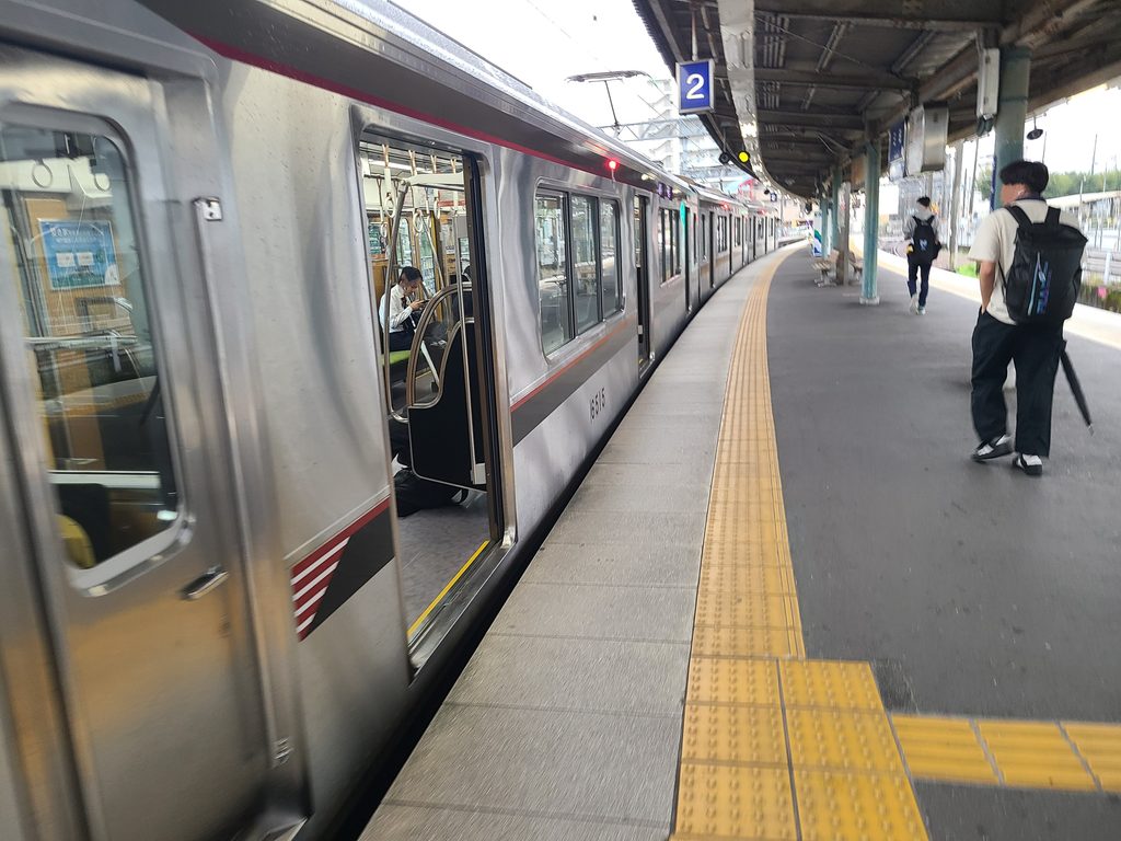 神戸電鉄三田駅ホーム